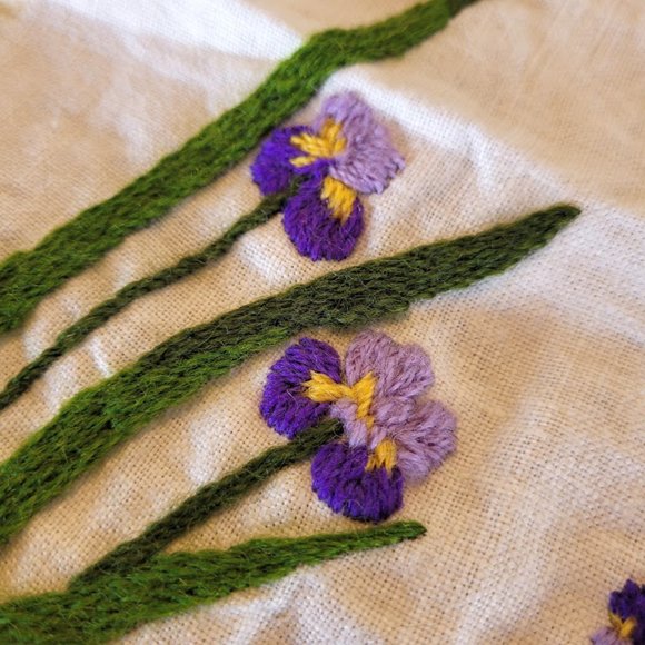 Vintage 1972 Embroidery Handmade Asian Lady Geisha Iris Slow Stitch Cottagecore - Picture 11 of 14